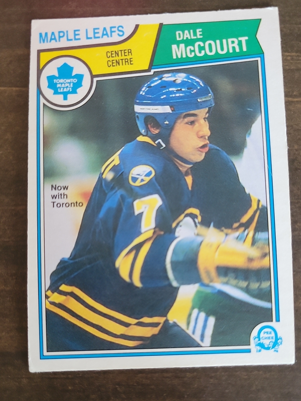 1983/84 OPC Dale McCourt Toronto Maple Leafs Hockey Trading Card - Blue / Yellow